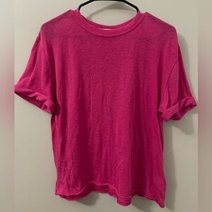 We The Free Hot Pink Crewneck Lightweight Short Sleeve Tee Size SMALL
